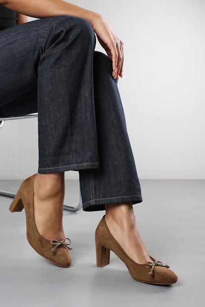 Black 'Primrose' Block Heel Court Shoe
