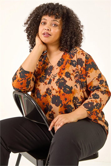 Curve Watercolour V-Neck Stretch Top 20237781