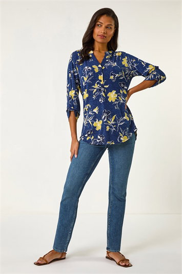 Textured Floral Print V-Neck Stretch Shirt 19383296