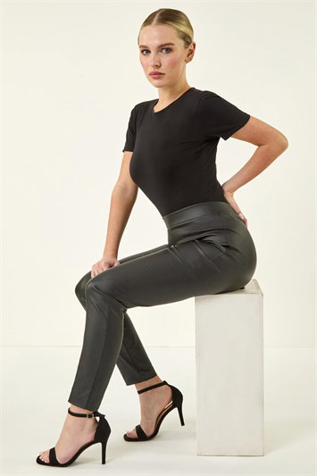 Petite Faux Leather Pull On Trousers 18037008