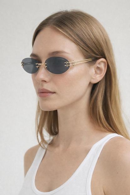 Black Rimless Oval Sunglasses In Black