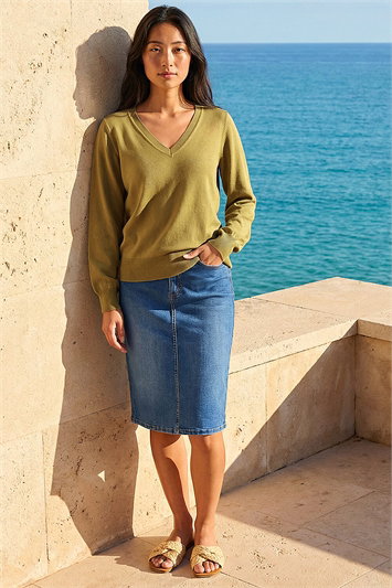 Green Petite V-Neck Knit Jumper