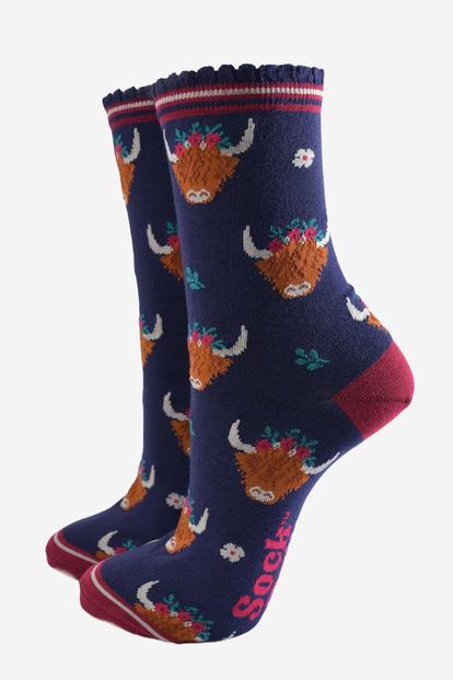 Blue Winter Highland Cow Bamboo Socks