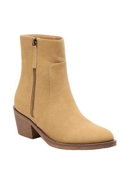Black Yonder Ankle Boots