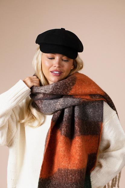 Multi Chunky Scarf With Tassels