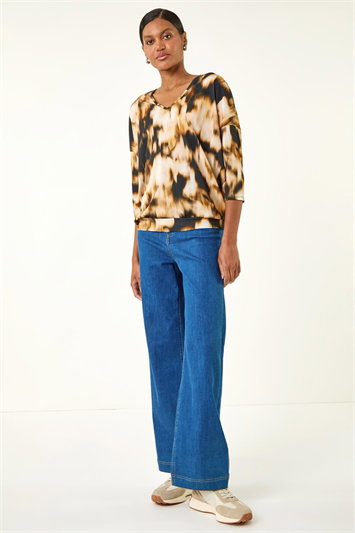 Printed V-Neck Stretch Top 19460888