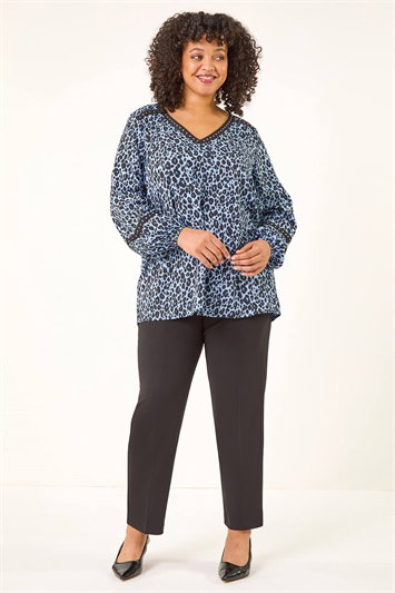 Curve Animal Print Studded Top 20231109