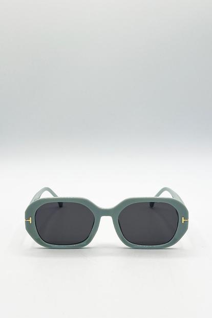 Black Oval Sunglasses With Wide Arm