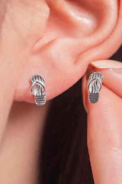 Metallic Flip Flop Stud Earrings