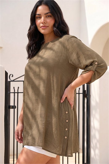Curve Buttoned Side Asymmetric Top 20243340