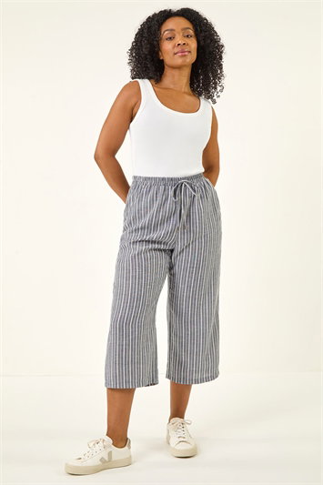 Petite Stripe Cropped Wide Leg Trouser 18107008