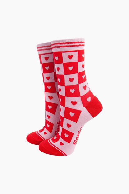 Pink Heart Checkerboard Bamboo Socks In Pink/Red