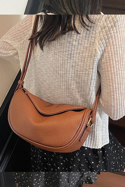 'Helen' Shoulder Bag with Magnetic Snap and Zip Closure M000013889
