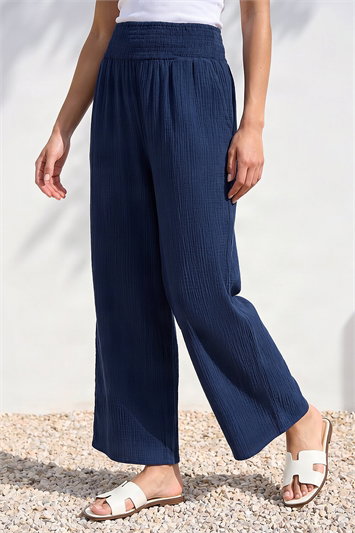 Petite Shirred Waist Trouser 18113160