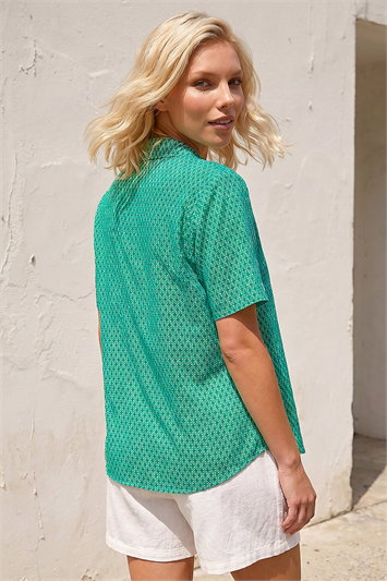 Petite Geometric Buttoned Blouse 10142534