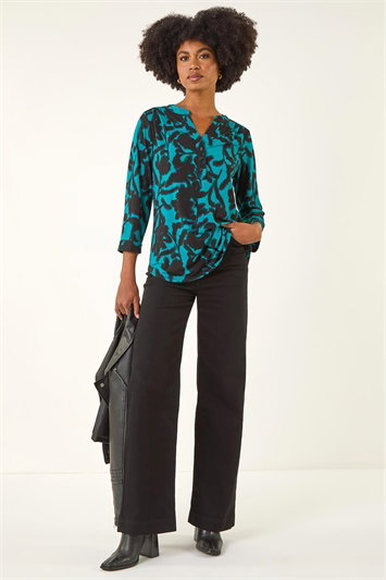 Blue Floral Print V-Neck Stretch Top
