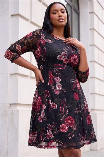 plus size a line dresses uk Flattering Plus-Size for Curvy Women size:40 fabric:lace House Of CB 'Kaia' Crafted for plus