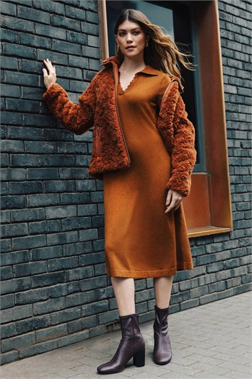 Metallic Scallop Detail Knitted Midi Dress