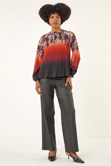 Floral Placement Pleated Top 20233881