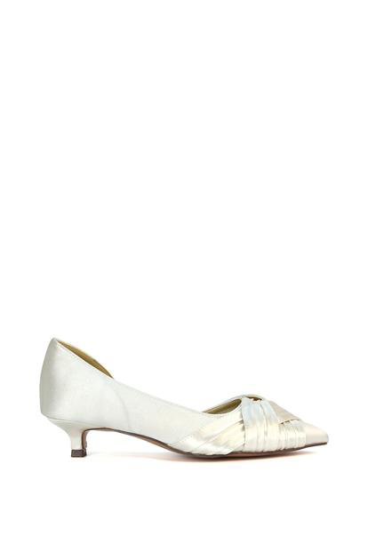 Black 'Freya' Pointed Toe Kitten Low Heel Classic Bridal Shoe Pumps