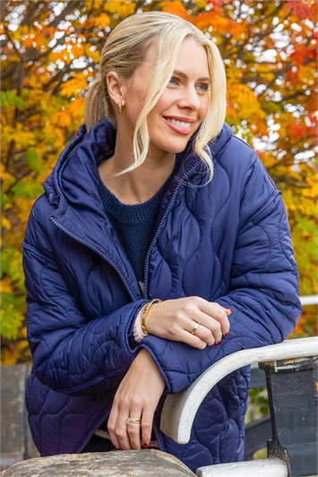 Quilted Hooded Coat 12039860