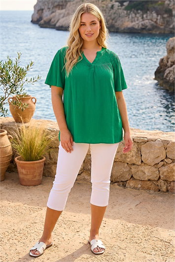 Curve Shirred Yoke Top 20205134
