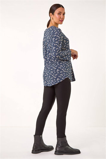 Stretch Ditsy Floral Buttoned Top 19340936