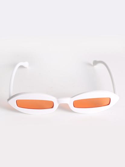 White Slim Oval Retro Sunglasses In White