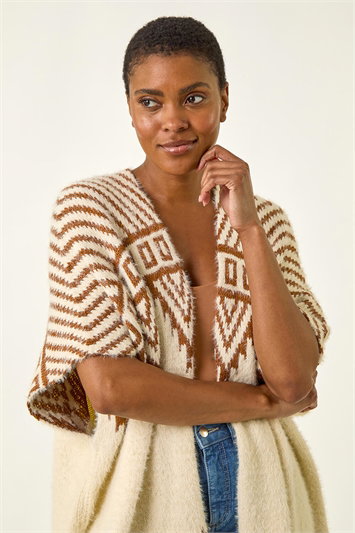 White Jacquard Pattern Knit Cardigan