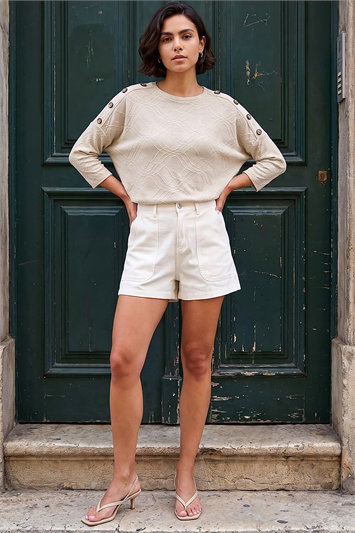 Button Detail Top 19528807