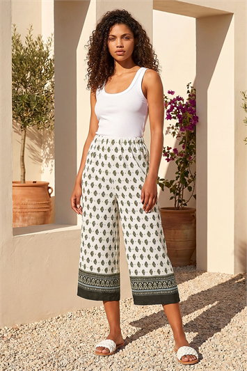 White Petite Printed Textured Cropped Trouser