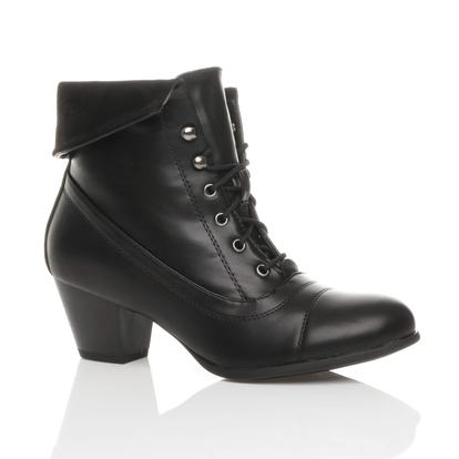 Mid Cuban Heel Pixie Lace Up Granny Ankle Boots M000034490