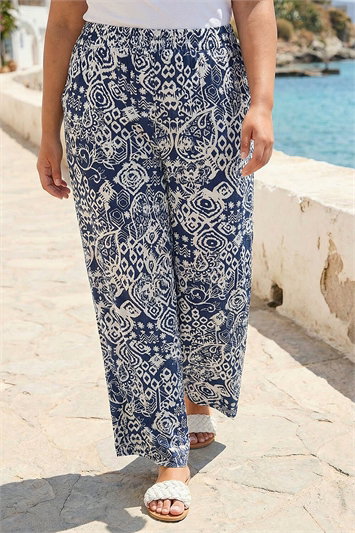 Curve Ikat Print Wide Leg Trouser 18080260