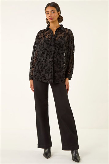 Textured Floral V-Neck Top 19449308