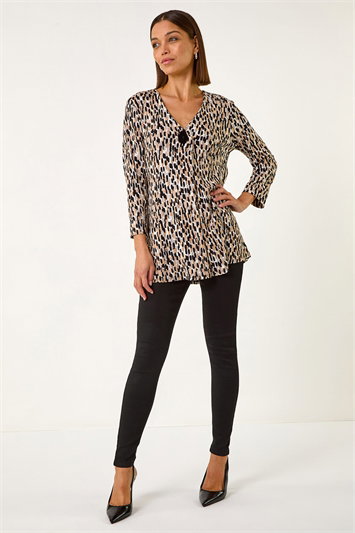 Pleated Front Textured Crepe Top 19371388