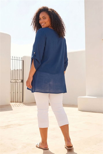 Curve Buttoned Side Asymmetric Top 20243360