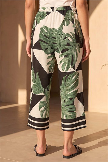 Petite Leaf Print Culotte Trouser 18113840