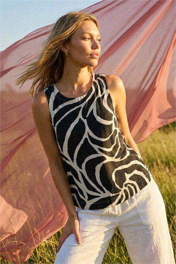 Black Mono Abstract Print Shell Top