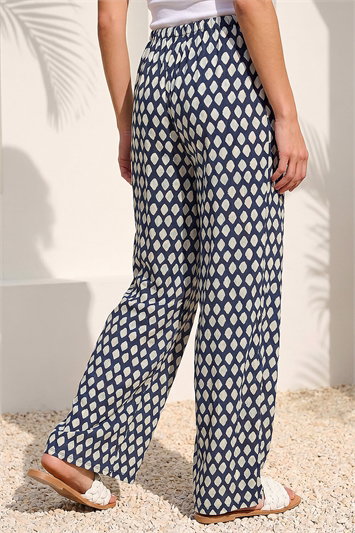 Petite Geo Print Wide Leg Stretch Trouser 18075360