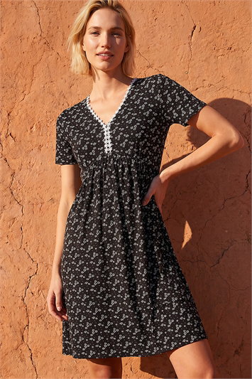 Black Ditsy Floral Print Trim Dress