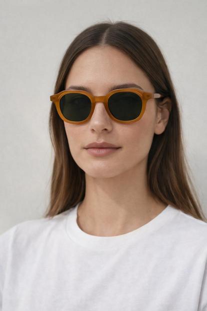 Green Bold Preppy Sunglasses In Brown