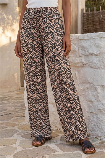 Abstract Wide Leg Trouser 18102206