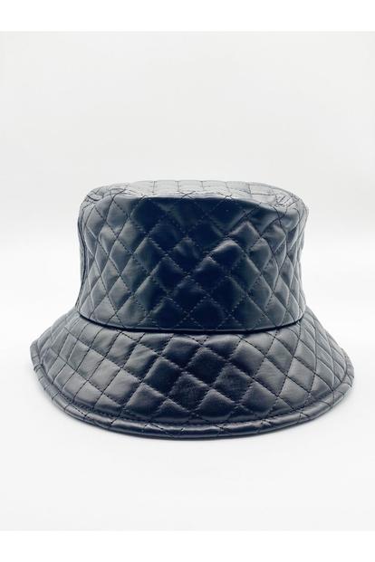 Black Emerald Quilted Pu Leather Bucket Hat In Black