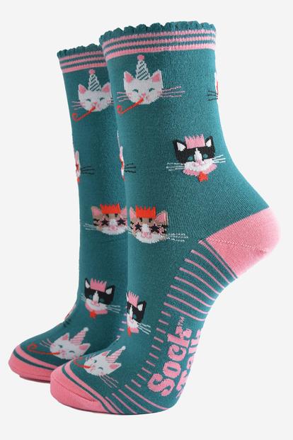 Green Funny Cats Christmas Party Bamboo Socks