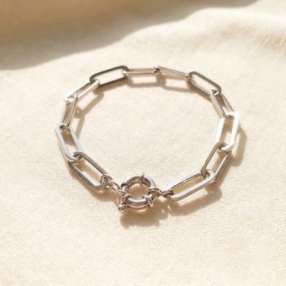 Metallic Silver Plain Paperclip Bracelet