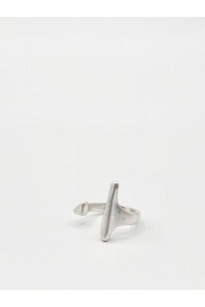Metallic Geometric Shape Ring In Silver