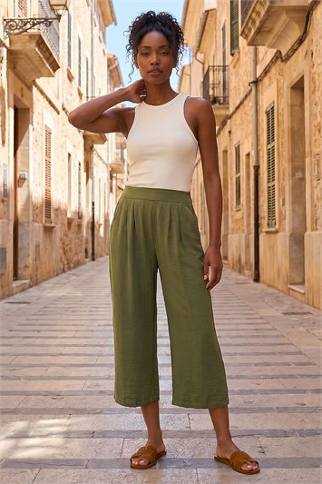 Green Air Flow Pleat Cropped Trouser