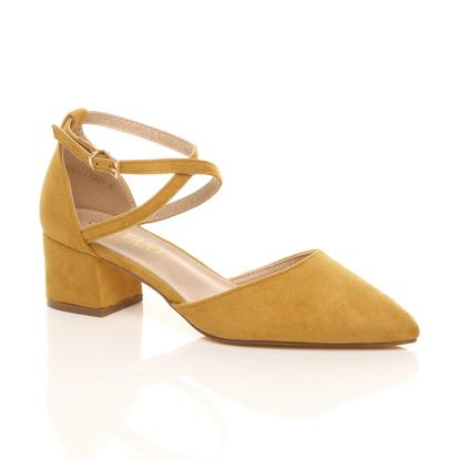 Mid Block Heel Crossed Strap Pointed Toe 2 Part Heels M000034186