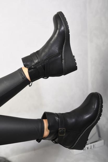Isabel Side Zip Low Wedge Chelsea Ankle Boots M000016086