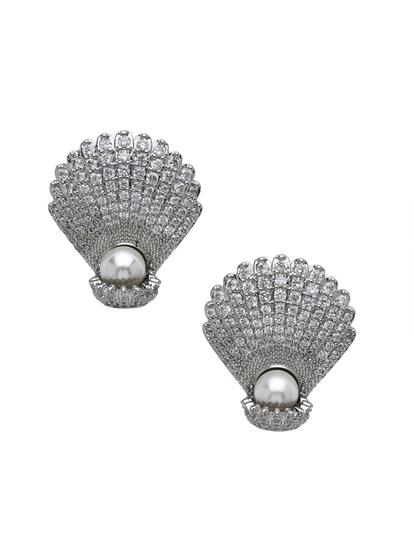 Metallic Shell Pearl Statement Stud Earrings